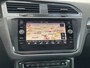 Volkswagen Tiguan 2.0 TSI 4-Motion Highline Pano Afn.Trekhaak Dynaudio HUD Adap.Cruise Voll.Onderhouden!