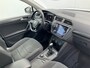 Volkswagen Tiguan 2.0 TSI 4-Motion Highline Pano Afn.Trekhaak Dynaudio HUD Adap.Cruise Voll.Onderhouden!