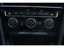 Volkswagen Golf 1.5 TSI Highline Business R / Automaat / Adaptieve Cruise / Parkeersensoren / Stoelverwarming