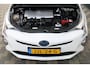 Toyota Prius 1.8 Executive Navi HUD JBL Camera BTW !!