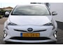 Toyota Prius 1.8 Executive Navi HUD JBL Camera BTW !!