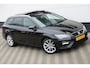 SEAT Leon ST 1.5 TSI FR Pano Virtual LED Carplay Camera BTW !!