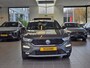 Volkswagen T-Roc 1.5 TSI Highline Pano/Trekhaak/Navi/Top auto!
