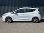 Ford Fiesta 1.0 EcoBoost 100pk 5dr ST-Line I All Season I Parkeersensoren I Navigatie I Climate Control I Cruise Control I