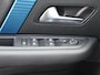 Citroën E-C4 EV Shine 50kWh 136pk Automaat HEAD-UP | PDC + CAMERA | ADAPT. CRUISE | 18'' LM | DODE HOEK | KEYLESS | DAB