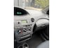 Toyota Yaris 1.3 VVT-i Idols Airco Bj 2004 Apk 09-2026 leuk beginner auto !!