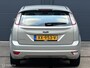 Ford Focus 1.6 Trend 5 deurs - AIRCO - LM VELGEN - VERWARMDE VOORRUIT - CPV - EL. RAMEN + SPIEGELS - RADIO/CD - APK T/M 19-05-2026 -
