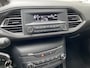 Peugeot 308 1.2 PureTech Blue Lease Executive A/C, CC, PDC, LM, – Inruil Mogelijk –