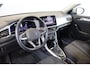 Volkswagen T-Roc 1.5 TSI (110kW/150 pk) DSG-7 AUT. ** LED, VIRTUAL, LANE ASS, TREKH, 17-inch LMV, PRIVACY ** 1e EIG - UNFALLFREI ** ** INFORMEER OOK NAAR ONZE AANTREKKELIJKE FINANCIAL-LEASE TARIEVEN **