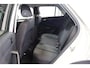 Volkswagen T-Roc 1.5 TSI (110kW/150 pk) DSG-7 AUT. ** LED, VIRTUAL, LANE ASS, TREKH, 17-inch LMV, PRIVACY ** 1e EIG - UNFALLFREI ** ** INFORMEER OOK NAAR ONZE AANTREKKELIJKE FINANCIAL-LEASE TARIEVEN **
