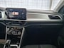 Volkswagen T-Roc 1.5 TSI (110kW/150 pk) DSG-7 AUT. ** LED, VIRTUAL, LANE ASS, TREKH, 17-inch LMV, PRIVACY ** 1e EIG - UNFALLFREI ** ** INFORMEER OOK NAAR ONZE AANTREKKELIJKE FINANCIAL-LEASE TARIEVEN **