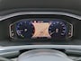 Volkswagen T-Roc 1.5 TSI Style, Trekhaak,Navi,dig dashboard.