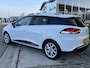 Renault Clio Estate 0.9 TCe Limited / Apple Carplay - Android Auto / Parkeersensoren. Achter / Airco / 16'' LMV /