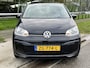 Volkswagen Up! 1.0 BMT move up! / Airco /