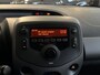Peugeot 108 1.0 e-VTi Active | NL | LED | 5-DRS | Bluetooth | Airco | CV | 2 Eig |