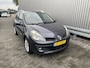 Renault Clio Estate 1.2 TCE Sélection Business Sport A/C, CC, Bluetooth Audio, PDC, LM, – Inruil Mogelijk –