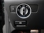 Mercedes-Benz SLK 200 Edition Automaat Leer Sportstoelen Nekverwarming Navigatie Dealer onderhouden Panoramadak 18 inch Sportvelgen Nieuwstaat Rode gordels Stoelverwarming