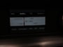 Mercedes-Benz SLK 200 Edition Automaat Leer Sportstoelen Nekverwarming Navigatie Dealer onderhouden Panoramadak 18 inch Sportvelgen Nieuwstaat Rode gordels Stoelverwarming