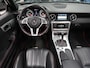 Mercedes-Benz SLK 200 Edition Automaat Leer Sportstoelen Nekverwarming Navigatie Dealer onderhouden Panoramadak 18 inch Sportvelgen Nieuwstaat Rode gordels Stoelverwarming