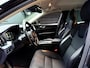 Volvo XC60 2.0 D4 AWD Momentum Camera/Parkeersensor v,a/Trekhaak uitklapbaar