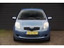 Toyota Yaris 1.3 VVTi Sol | Carplay | Airco | Nieuwe APK | Trekhaak |