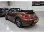 Volkswagen Beetle Cabriolet 1.2 TSI Sound 2018 Airco-ecc Navigatie App connect Stoelverwarming Windscherm 1e Eigenares Dealer onderhouden 17 inch Sportvelgen Zeer nette staat Dark Bronze metallic