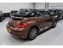 Volkswagen Beetle Cabriolet 1.2 TSI Sound 2018 Airco-ecc Navigatie App connect Stoelverwarming Windscherm 1e Eigenares Dealer onderhouden 17 inch Sportvelgen Zeer nette staat Dark Bronze metallic