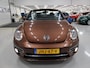 Volkswagen Beetle Cabriolet 1.2 TSI Sound 2018 Airco-ecc Navigatie App connect Stoelverwarming Windscherm 1e Eigenares Dealer onderhouden 18 inch Sportvelgen Zeer nette staat Dark Bronze metallic