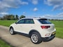 Volkswagen T-Roc 1.5 TSI 2024 10.424km DSG achteruitrijcamera electr kofferklep stoelverwarming