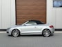 Audi TT Roadster 2.0 TFSI 200 PK Zwart leer