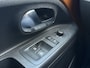 Volkswagen Up! 1.0 BMT Cross up! Cruise Control Climate Control PDC DAB Achteruitrijcamera Lichtmetalen velgen Stoelverwarming
