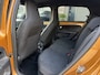 Volkswagen Up! 1.0 BMT Cross up! Cruise Control Climate Control PDC DAB Achteruitrijcamera Lichtmetalen velgen Stoelverwarming