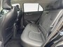 Kia Niro 1.6 GDi Hybrid DynamicPlusLine | *Black Design Edition* | *Aktie uitvoering rijklaar €38.950,-* | Chroom Delete | 18'' Black LM Velgen incl. All-Season Banden | Navi | Schuif-/Kanteldak | Head-Up Display | Leder | *Direct Leverbaar*