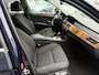 BMW 5-Serie Touring 520i Corp. L. Bns L.