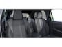 Peugeot e-208 GT | 8 jaar fabrieksgarantie of 160.000 kilometer op het accupakket | Adaptieve cruise control met Stop&Go functie | Armsteunen op de voorportieren bekleed met kunstleder met groen sierstiksel (GT-Line)