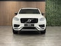 Volvo XC90 T8 AWD Recharge R-Design | Bowers & Wilkins | Stoelventilatie | 360° Camera | Carbon inleg | Crystal White | Adaptieve Cruise Control | Standkachel met Volvo On Call App | Stoelverwarming voor+achter | Stuurwielverwarming | Stoelmassage | Schakelpaddels a