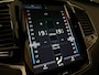 Volvo XC90 T8 AWD Recharge R-Design | Bowers & Wilkins | Stoelventilatie | 360° Camera | Carbon inleg | Crystal White | Adaptieve Cruise Control | Standkachel met Volvo On Call App | Stoelverwarming voor+achter | Stuurwielverwarming | Stoelmassage | Schakelpaddels a
