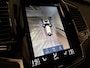 Volvo XC90 T8 AWD Recharge R-Design | Bowers & Wilkins | Stoelventilatie | 360° Camera | Carbon inleg | Crystal White | Adaptieve Cruise Control | Standkachel met Volvo On Call App | Stoelverwarming voor+achter | Stuurwielverwarming | Stoelmassage | Schakelpaddels a
