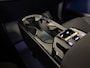 Volvo EX30 Single Motor Extended Range Ultra | 360° 3D Camera | Panoramadak | Harman Kardon | Elektrische voorstoelen | Adaptieve Cruise Control | Stoel en Stuurwielverwarming | Crystal White | Pilot Assist | BLIS Dode Hoek Detectie | Keyless Drive | Parkeersensoren