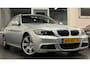 BMW 3-Serie Touring 318i Corporate Lease M Sport Edition|NAP|NweAPK|Pano|M-Sport|3eEig|PerfectOH