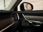 Volvo V90 T8 AWD Recharge Ultimate Dark Long Range | Vol! | Luchtvering | Stoelventilatie | 360° Camera | 455pk | Head-Up Display | Harman Kardon | Stoelmassage | Schuifdak | Adaptieve Cruise Control | Stoel en Stuurwielverwarming | Full LED Meesturende koplampen |