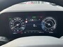 Kia Niro EV DynamicLine 64.8kWh 204pk | Camera | Carplay | Inklapbare spiegels | Adaptive cruise controle | Keyless entry | Full LED | Lichtmetalen velgen 17'' | Navigatie | Parkeersensoren voor en achter | 1e eigenaar | Half lederen bekleding | 1e eigenaar