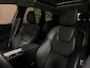 Volvo XC60 T6 AWD Recharge Ultimate Bright Long Range | 360° Camera | Head-Up Display | Harman Kardon | Adaptieve Cruise Control | Standkachel met Volvo On Call App | Stoel en Stuurwielverwarming | Full LED Meesturende koplampen | Pilot Assist | Elektrische voorstoe