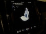 Volvo XC60 T6 AWD Recharge Ultimate Bright Long Range | 360° Camera | Head-Up Display | Harman Kardon | Adaptieve Cruise Control | Standkachel met Volvo On Call App | Stoel en Stuurwielverwarming | Full LED Meesturende koplampen | Pilot Assist | Elektrische voorstoe