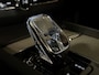 Volvo XC60 T6 AWD Recharge Ultimate Bright Long Range | 360° Camera | Head-Up Display | Harman Kardon | Adaptieve Cruise Control | Standkachel met Volvo On Call App | Stoel en Stuurwielverwarming | Full LED Meesturende koplampen | Pilot Assist | Elektrische voorstoe