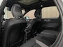 Volvo XC60 T6 AWD Recharge R-Design Long Range | All Season banden | Stoel en Stuurwielverwarming | Standkachel met Volvo On Call App | Parkeercamera | Lederen Dashboard | Full LED Meesturende koplampen | Voorstoelen elektrisch geheugen | Contour Stoelen | Z .