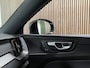 Volvo XC60 T6 AWD Recharge R-Design Long Range | All Season banden | Stoel en Stuurwielverwarming | Standkachel met Volvo On Call App | Parkeercamera | Lederen Dashboard | Full LED Meesturende koplampen | Voorstoelen elektrisch geheugen | Contour Stoelen | Z .