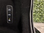 Volvo XC60 T6 AWD Recharge Ultimate Bright | Luchtvering | Trekhaak | Head-Up Display | Harman Kardon | Adaptieve Cruise Control | Stoelverwarming voor+achter | Stuurwielverwarming | Full LED Meesturende koplampen | Pilot Assist | Parkeercamera | Elektrische voorsto