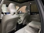 Volvo XC60 T6 AWD Recharge Ultimate Bright | Luchtvering | Trekhaak | Head-Up Display | Harman Kardon | Adaptieve Cruise Control | Stoelverwarming voor+achter | Stuurwielverwarming | Full LED Meesturende koplampen | Pilot Assist | Parkeercamera | Elektrische voorsto