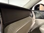 Volvo XC60 T6 AWD Recharge Ultimate Bright | Luchtvering | Trekhaak | Head-Up Display | Harman Kardon | Adaptieve Cruise Control | Stoelverwarming voor+achter | Stuurwielverwarming | Full LED Meesturende koplampen | Pilot Assist | Parkeercamera | Elektrische voorsto